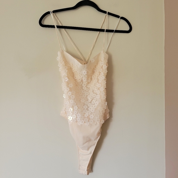 Zara NWT Flower Sequin Bodysuit Cream Size M - Picture 2 of 6